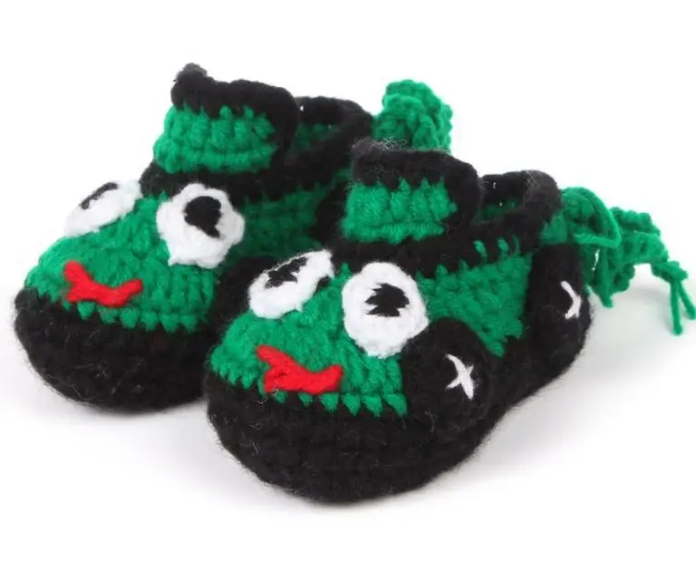 1 пара креативных мягких подошв для маленьких мальчиков и девочек мультипликационная форма автомобиля ручной вязки обувь для малышей Детская кроватка 11 см - Цвет: green