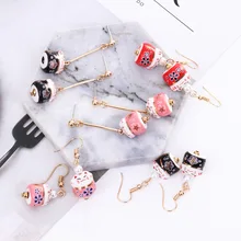 מזל חתול Maneki Neko להתנדנד עגילי פורצלן תכשיטי עגילי ציצית חמוד בעלי החיים(China)