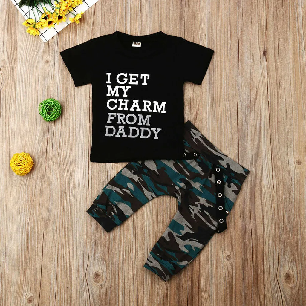 Летняя детская одежда для малышей Одежда для маленьких мальчиков футболка с буквенным принтом камуфляжные штаны, комплект одежды из 2 предметов erkek bebebek giyim