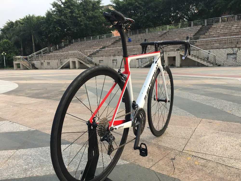 Best 700C carbon Road Complete Bike 22 Speed 105 5800 Groupset TAIWAN brand light blue sky FASTERWAY CLASSIC D brake 49/52/54/56/58 59 Best 700C carbon Road Complete Bike 22 Speed 105 5800 Groupset TAIWAN brand light blue sky FASTERWAY CLASSIC D brake 49/52/54/56/58 59