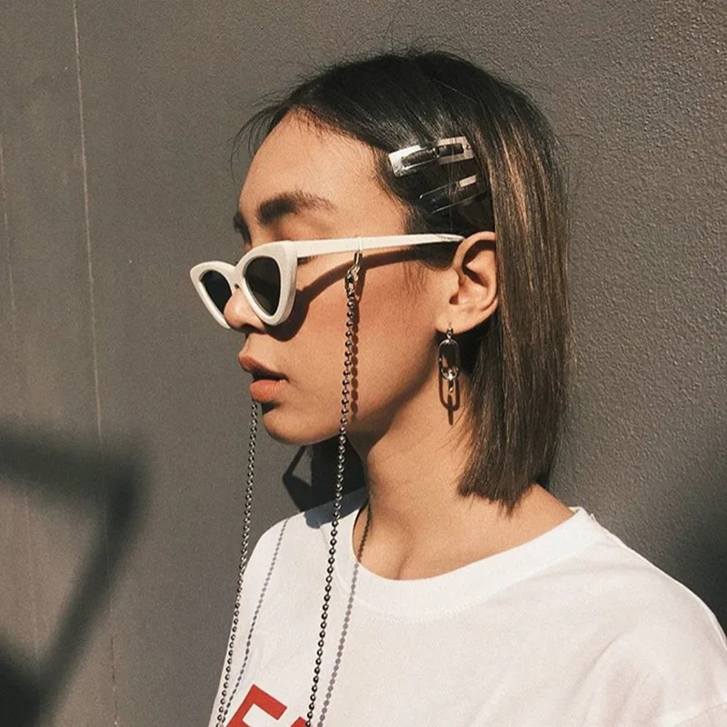 

2019 Fashion Reading Glasses Chain Women Metal Sunglasses Cords Beaded Eyeglass Lanyard Chic Straps Gold silver Eyewear Retainer