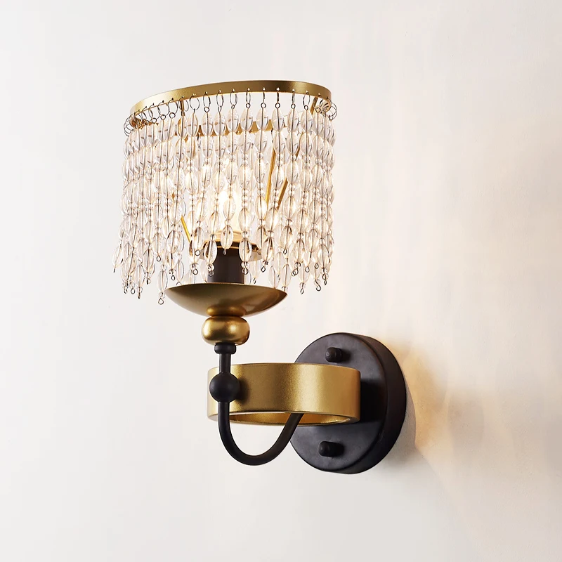 Пост Современные хрустальные Настенные светильники для гостиной роскошные железные спальни бра с одним бра для домашнего внутреннего освещения