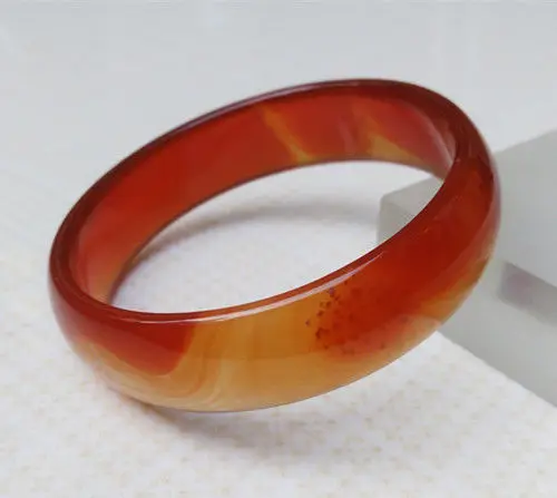 

NATURAL BEAUTIFUL CERTIFICATION GRADE BEAUTIFUL RED stone BRACELET 56.7MM