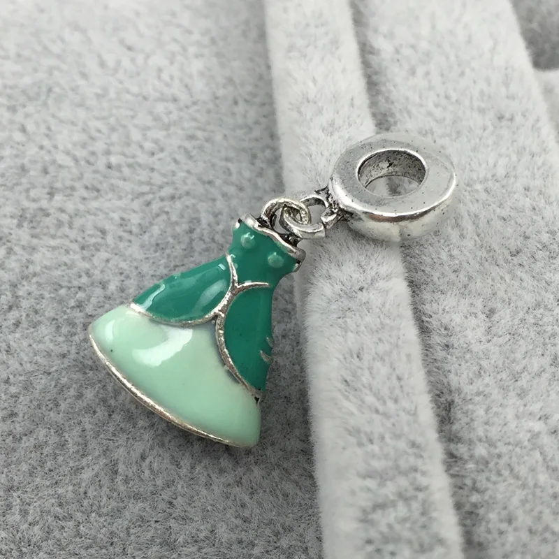 

Ariel Dress silver Dangle with Green Enamel Pendant Charm European Beads Fit Pandora Charms Bracelets&Bangles Necklace B00285