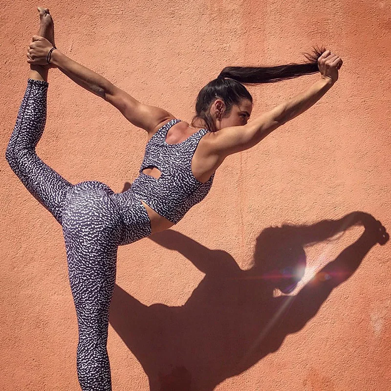 10718872722_1628540031