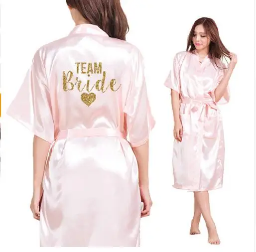 Платье-кимоно с золотым блестящим принтом в виде сердца невесты, халат из искусственного шелка, женская свадебная одежда - Цвет: pink Team bride
