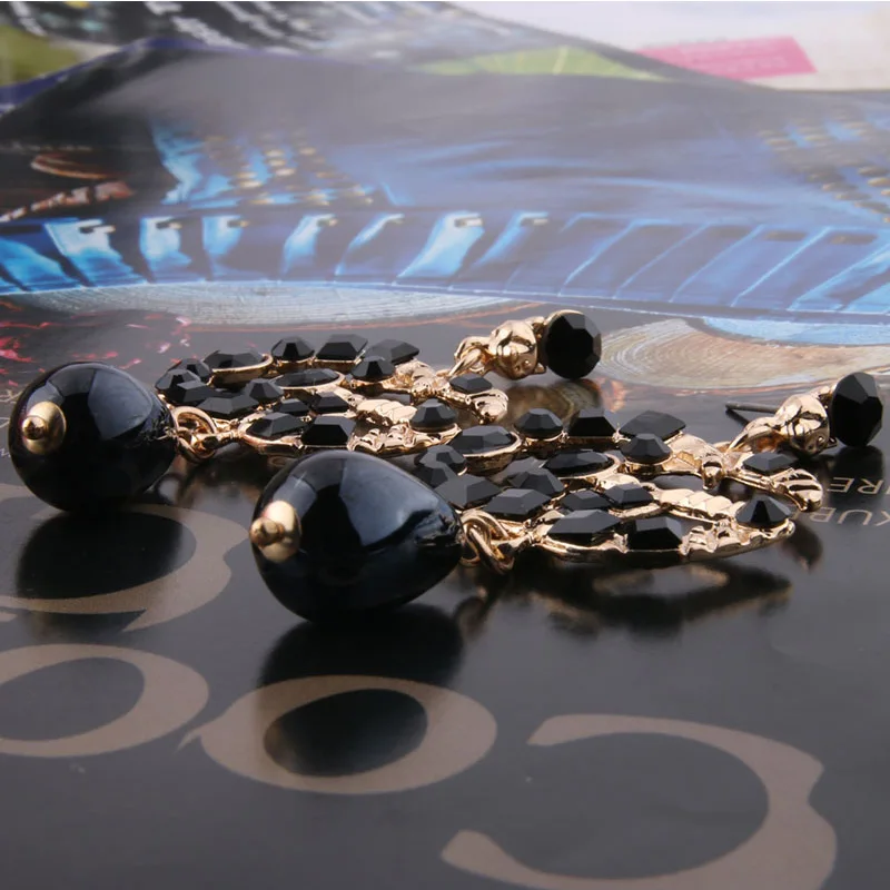 

Letter Drop Earrings for Woman korean Big Earring dangle earrings Brand Rhinestone pearl Large Brinco Ear Christmas Oorbellen