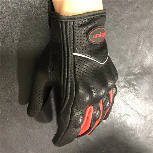 araiagv Pursuit  protector  perforated Leather Glove red  3
