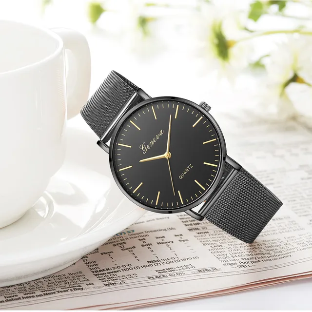 Luxury Unisex Mesh Strap Analog Quartz Wrist Watch