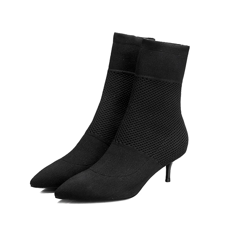 красные полусапожки на каблуке. ботильоны bershka замшевые. ботинки-чулки mango. сапоги носки zara. ботильоны стрейч.