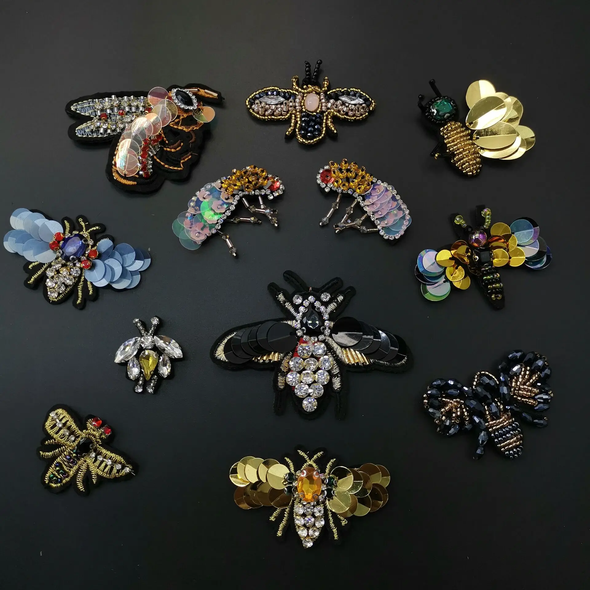 5 Pezzi Set Fashion Ape Dragonfly con Strass in Rilievo Patch in Tessuto Ricamato con Applicazioni