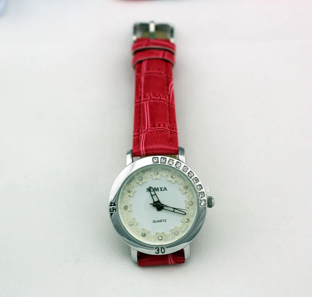 2.Reloj Round Case Women Dress Wristwatch Lady Quartz Crystal Watch Leather Strap Watch clock Gift Relogio Feminino