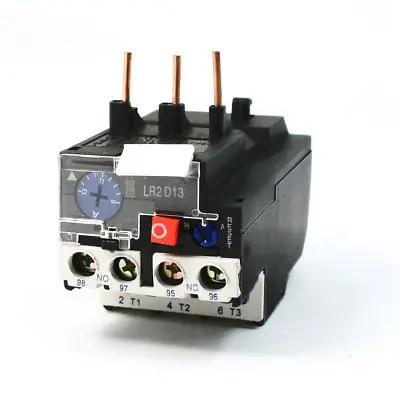 Ui 750V Ith 5A 6kW выключатель вольт LR2-D1316C 1NO 1NC 3-полюсное тепловое реле перегрузки |