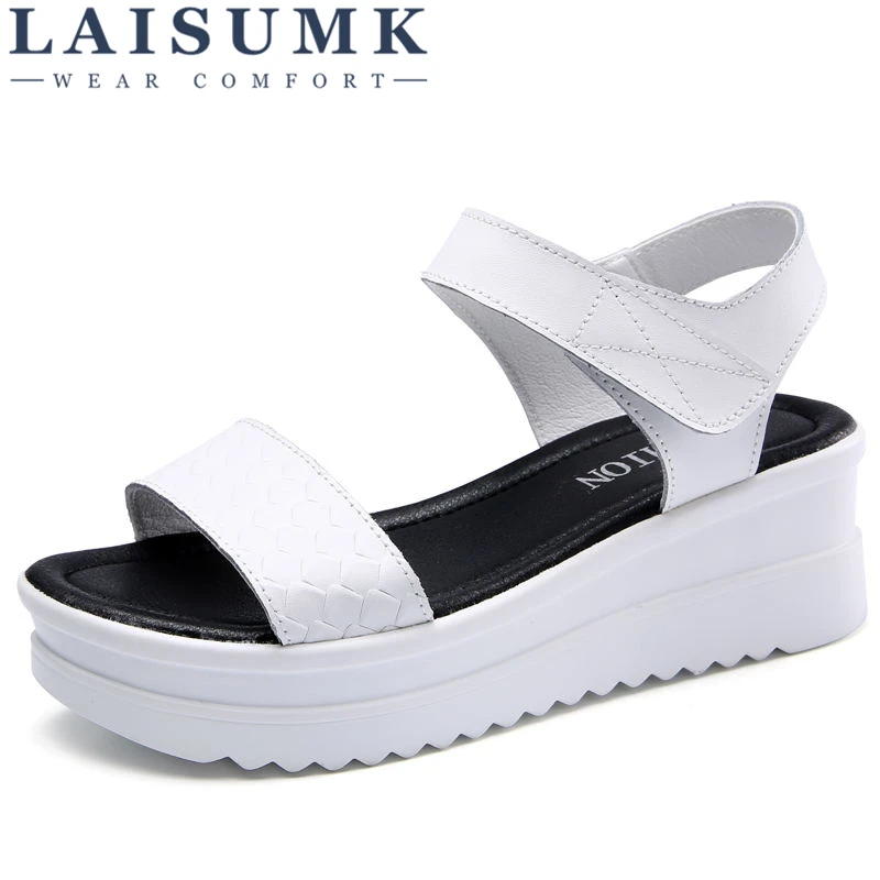 

2019 LAISUMK Summer Women Sandals Black White Flat Sandals Women Platform Rubber Sandalias Ladies Thick Heel Gladiator Sandals