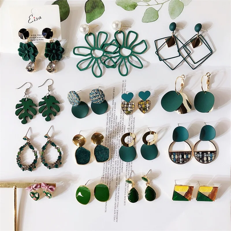 

MINGQI Korea Fashion Green Acrylic Resin Metal Long Earrings Temperament Joker Simple Retro Stud Earrings For Women Accessories
