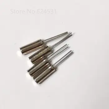 

10pcs Passive crystal oscillator Cylindrical quartz crystal oscillator 75.000KHZ 3*8 308 75KHZ resonator