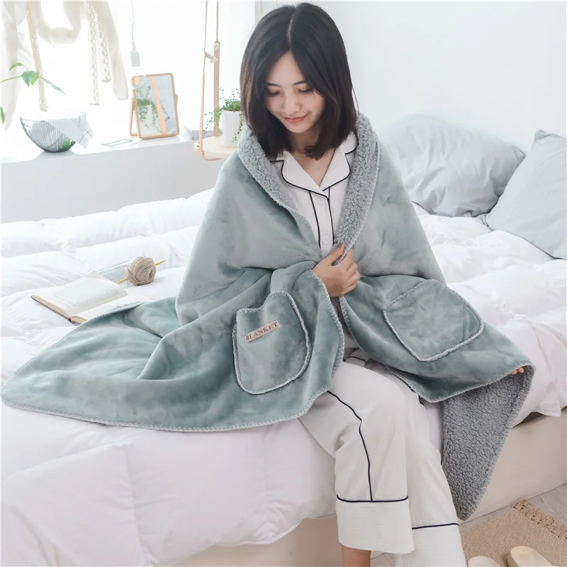 New design Japanese Korean style solid colors wearable Blanket Sherpa