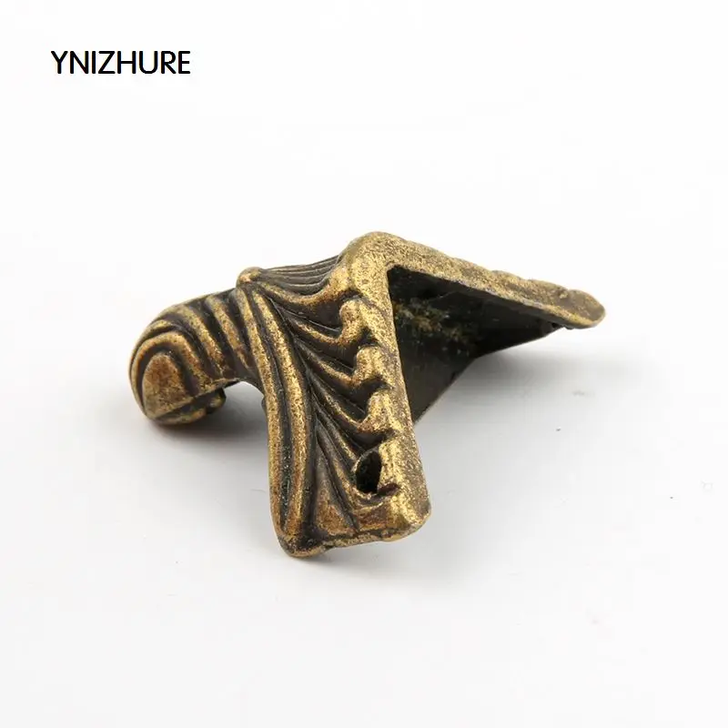 Yinzhure 30 шт. 22*31 мм Винтаж деревянный ящик четыре стороны ноги углы античная бронза резной узор шкатулка декоративный уголок
