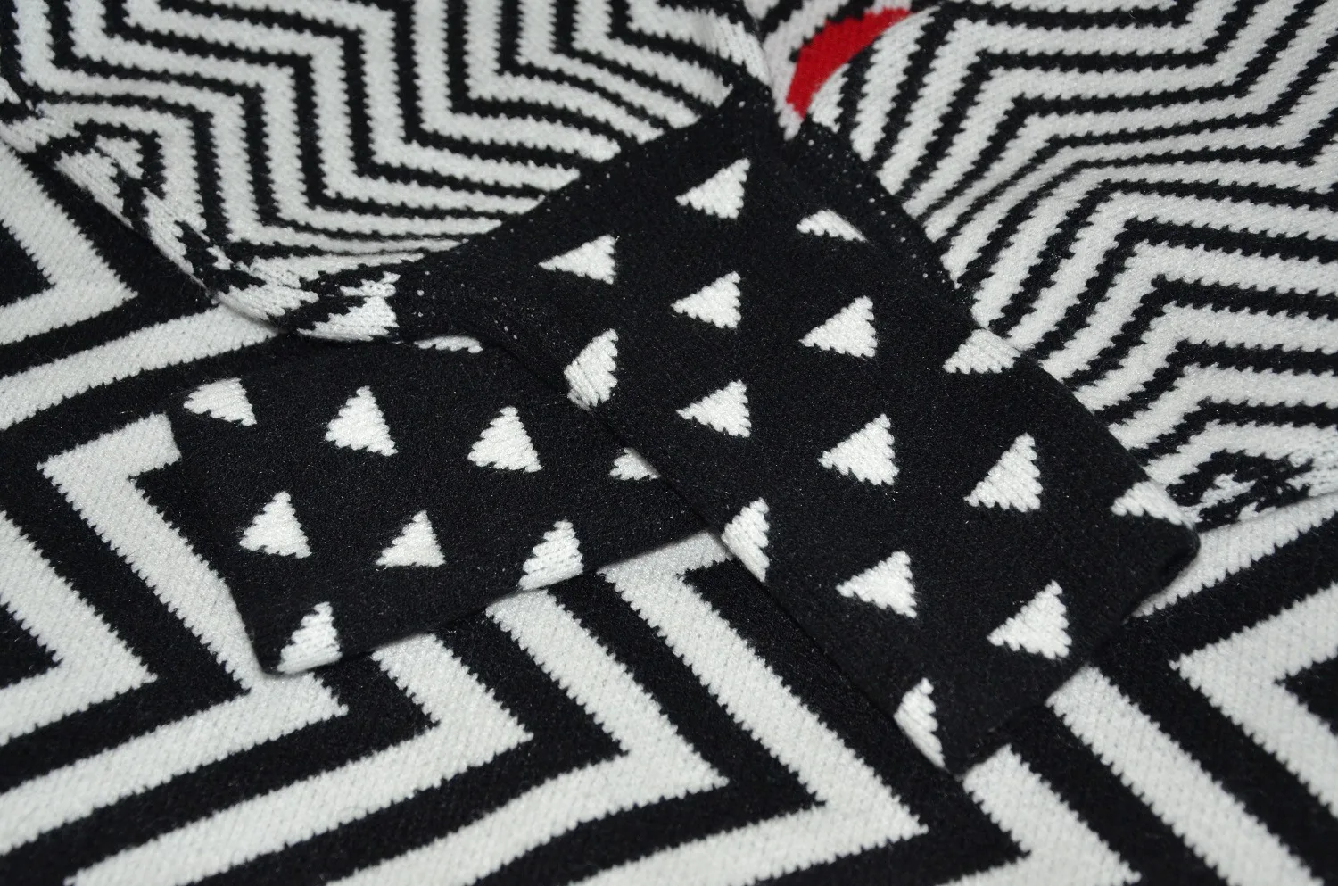 Высококачественные женские свитера для подиума с волнистыми полосками, новые модные дизайнерские осенние и зимние вязаные пуловеры, свитер