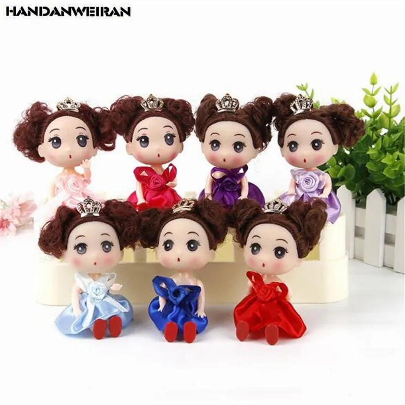 

1PCS Cute Crown Confused Doll Toy Girl Gift Mini Creative Silicone Dolls Small Pendant Fashion Valentine Toys For Kids Hot 12CM