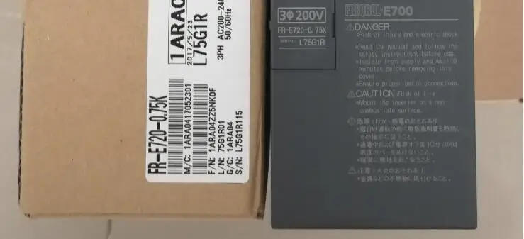 

Новый и оригинальный Φ VFD 0,75 W 200V инвертор частоты