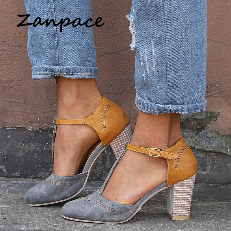 

Large Size Sandals Women 2019 Spring Summer New European Woman Shoes Thick with High-heeled Word Buckle Womens Sandals