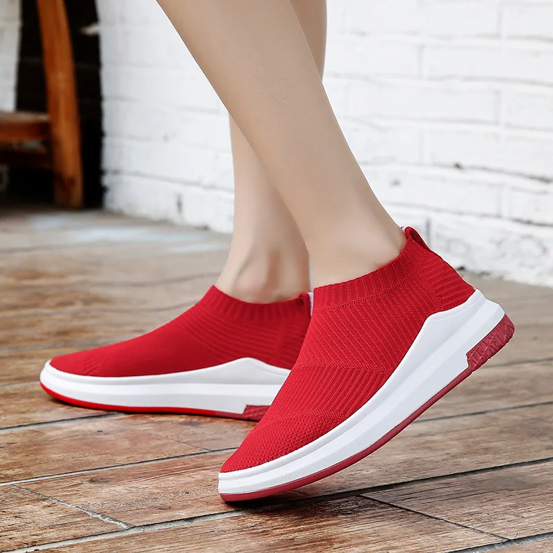 

2019 New Styles Comfortable Walking Shoes for Women Female Breathable Slip On Sock Shoe Flywire Stripes Designs Woman Sneakers