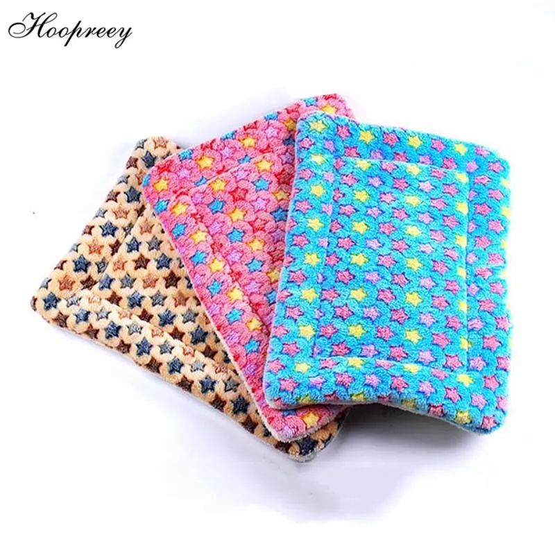 

Stars Coral Fleece Dog Beds Mats Cat Sleeping Quilt Soft Pet Blankets for Small Puppy Dogs Kittens Kennel cama para cachorro 10E