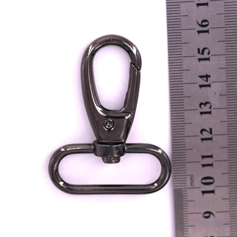 

1 1/2 inch Gunmetal Swivel snap hook 16pcs