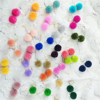 

Women earringHand made necessary multicolor warm lovely pompoms earrings Restoring ancient ways is contracted temperament