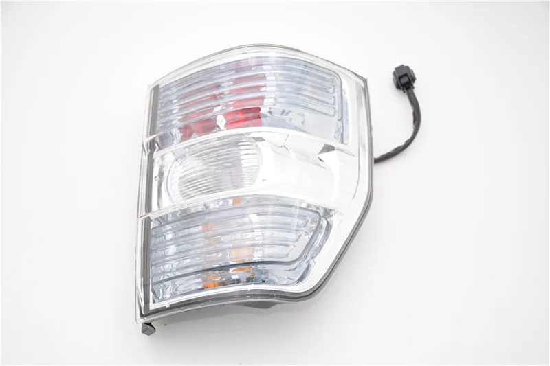 

1Pcs Left Side LH Taillight Taillamp Rear Tail Light Lamp With Bulb 8330A597 For Mitsubishi Pajero V97 2007-2015
