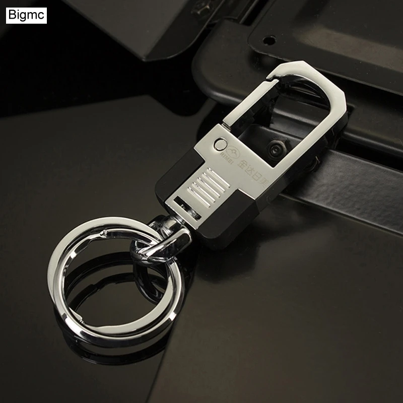 

Design Cool Luxury Key Chain Creative Metal Car Key Ring Fashion Hot Bag Charm Accessories High-end Concise Keychain K1747