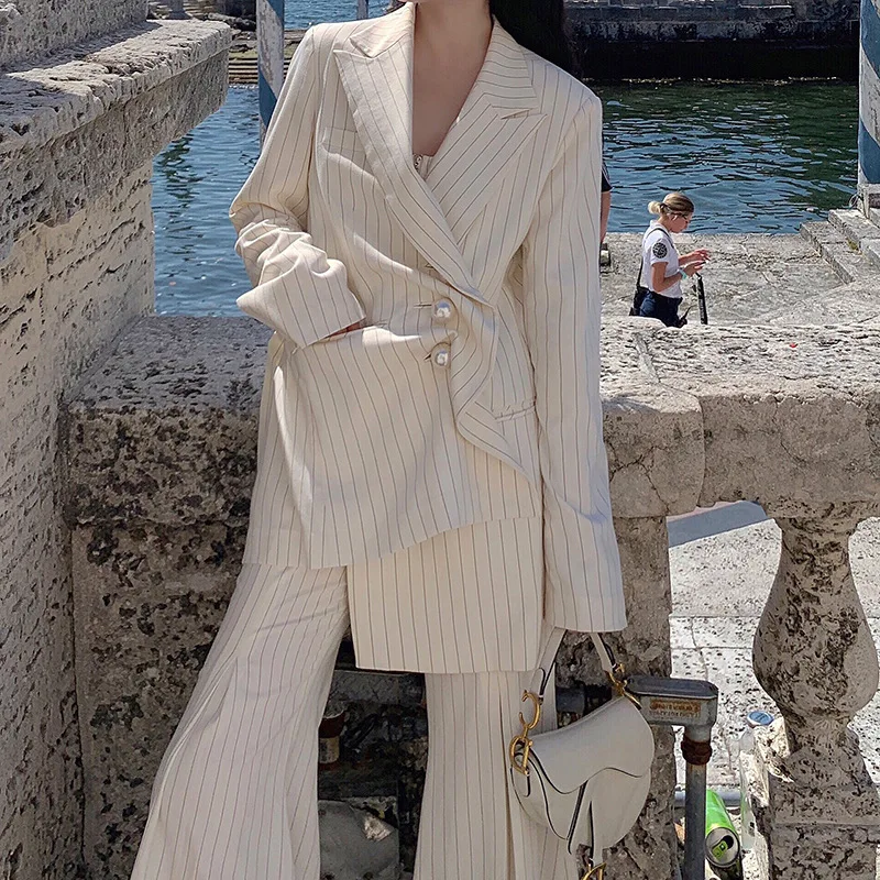 Red The Same 2019 Spring Dress New Retro Vertical Striped Pearl Buckle Small Suit Jacket Women Jackets and Coats Button