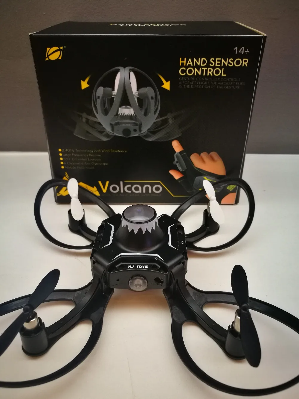 

Mini Drone foldable Arm 2.4G Glove Gesture Movement Sensing Control One Key Return Roll For Beginner Gift