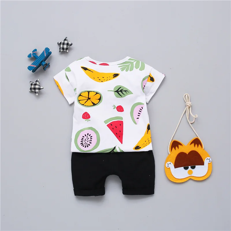 Комплект летней одежды для маленьких мальчиков, одежда для малышей, футболка с короткими рукавами и принтом фруктов+ штаны, костюм для мальчиков 1, 2, 3, 4 лет