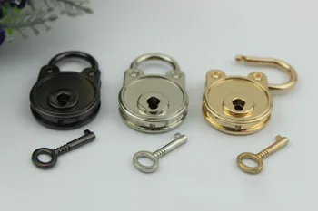 

10pcs/lot DIY the panda lock act the role ofing is tasted decorate the padlock elliptical lock hardware accessories