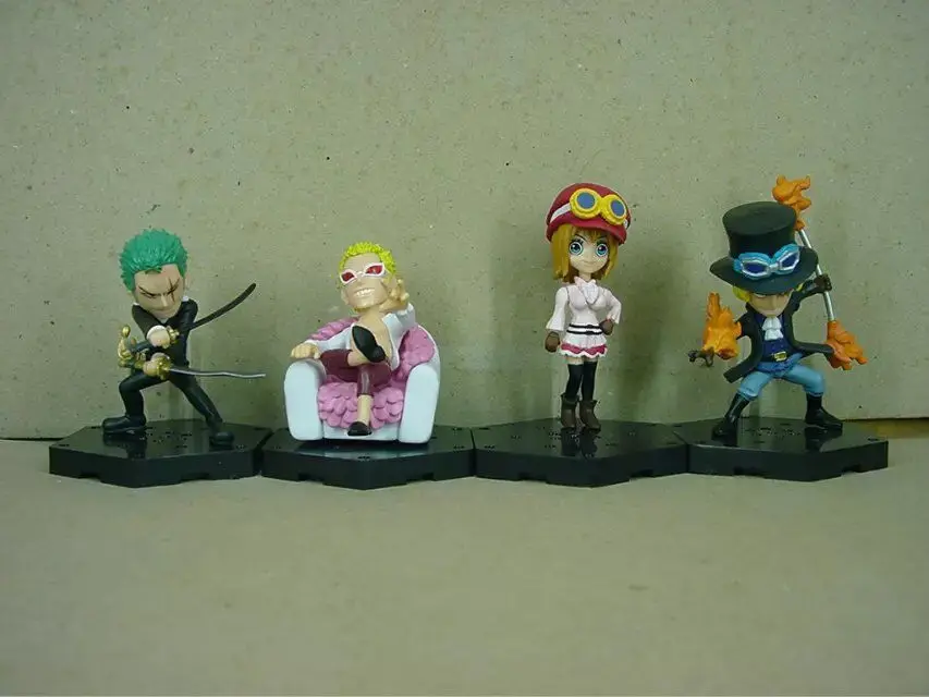 

4pcs/set Anime One Piece Zoro Sabo Koala Doflamingo PVC Painted PVC Action Figure Collectible Model Toy 6-8cm KT3894