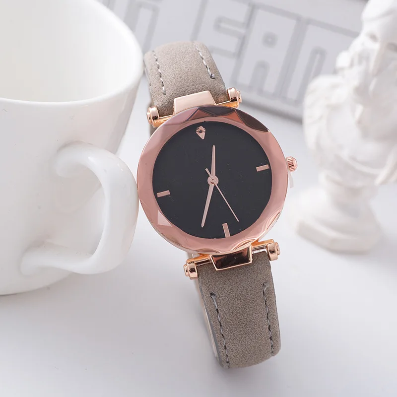 

Women's Fashion Clock Sand Belt High-end Luxury Women's Clothing Four-Directional Pointer Watch
