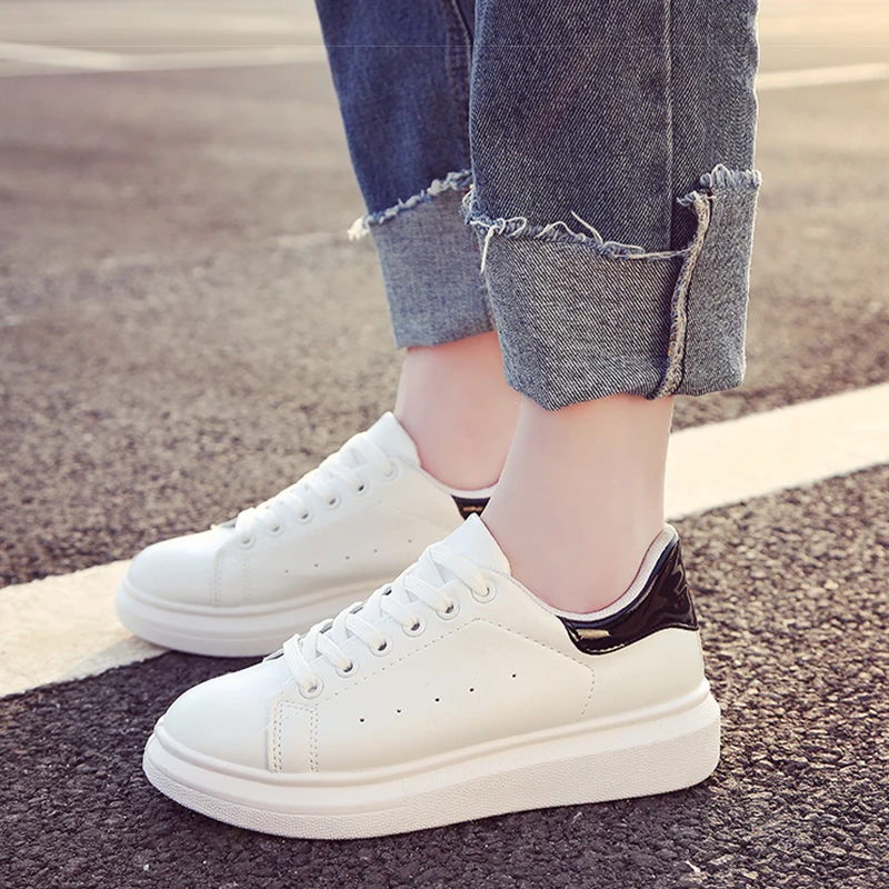 

2018 Fashion Breathble Vulcanized Shoes Women Pu leather Platform Shoes Women Lace up Casual Shoes White sneaker