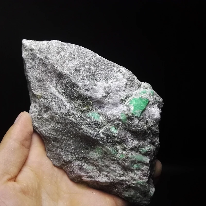 

630g NATURAL Stones and Minerals Rock Emerald green symbiosis with quartz crystal gem stone ore sample collection ZML5 37