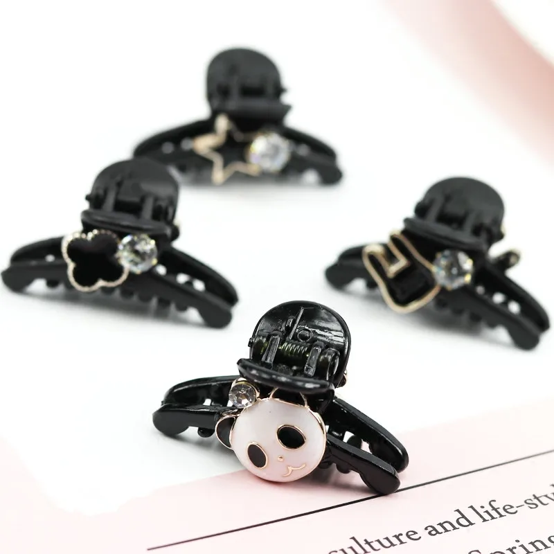 

New South Korea cartoon rabbit panda grab clip catch hairpin acrylic for women crystal hair crab claw clip Headgear accessories