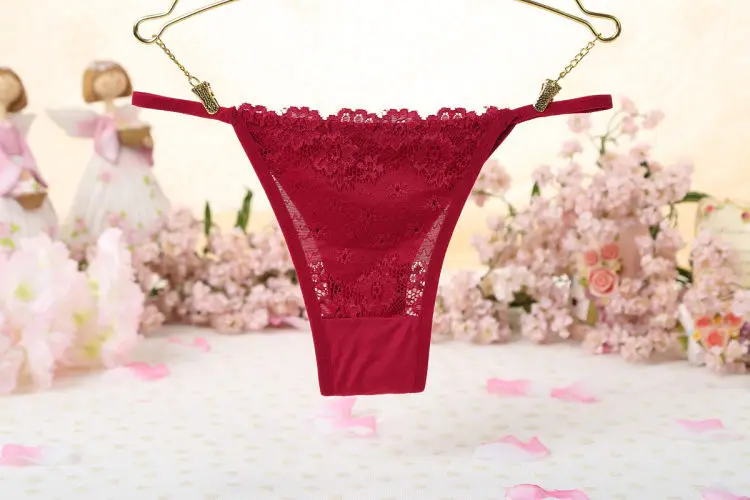 Wine Red Новые кружевные трусики стринги сексуальные стринги Женское нижнее белье трусы с низкой талией кружевные сексуальные трусы для женщин - Цвет: Wine Red