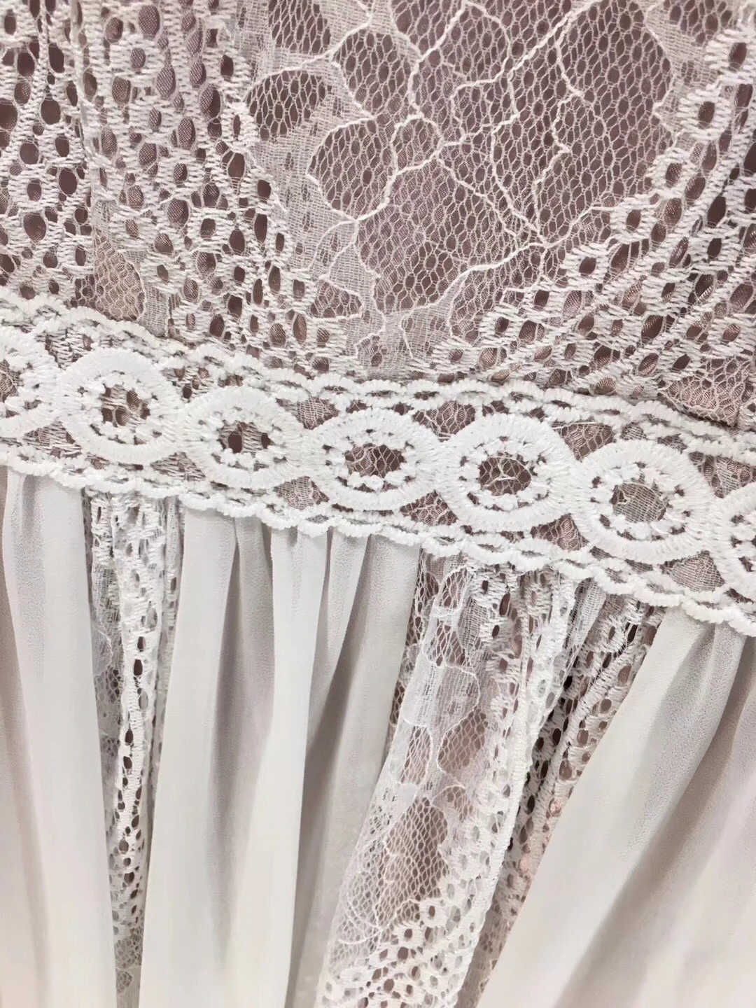 New Arrival Brand Summer Fashion Patchwork Lace Dress Deep V Neck Sexy Backless Spaghetti Strap Hollow Out Long Dresses