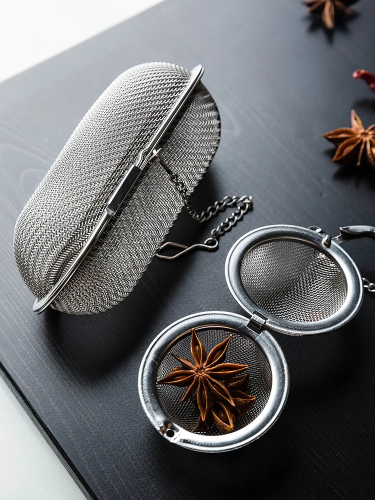 

Modern Housewives Stainless Steel Spice Ball Kitchen Soup Stew Meat Brine Box Multifunctional Spice Filter Tea Filter
