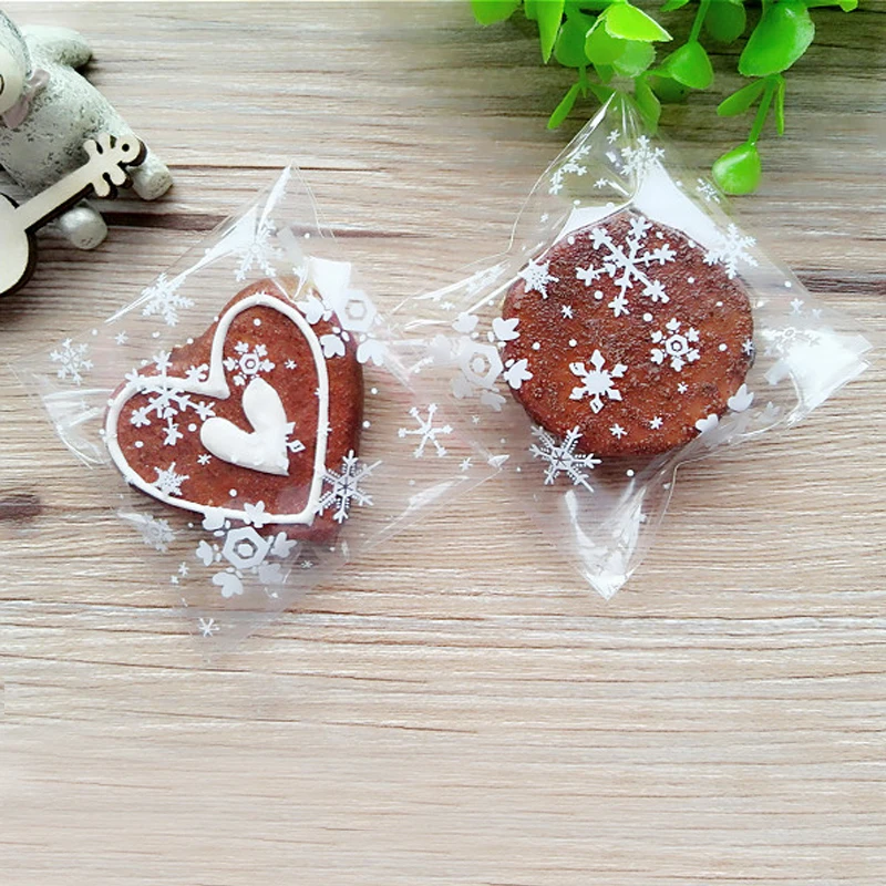 

100pcs Plastic Bags Snowflake Packaging Gift Bag Self-Adhesive Cellophane Candy Box Cookie Bag Wedding Birthday Christmas Favor