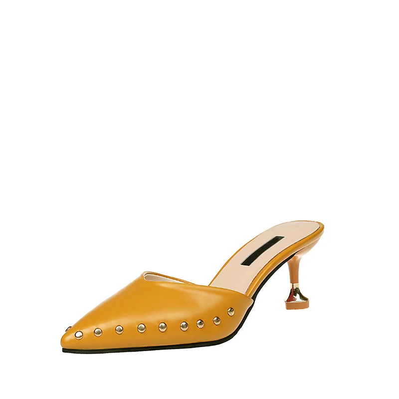 KHTAA/летние женские шлёпанцы с заклепками; однотонные сандалии с острым носком; повседневная кожаная обувь на тонком высоком каблуке; женская обувь - Цвет: yellow