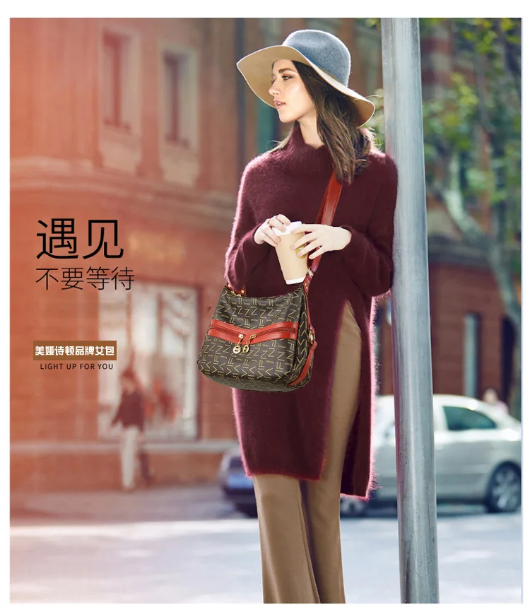 9024797534_1960693055