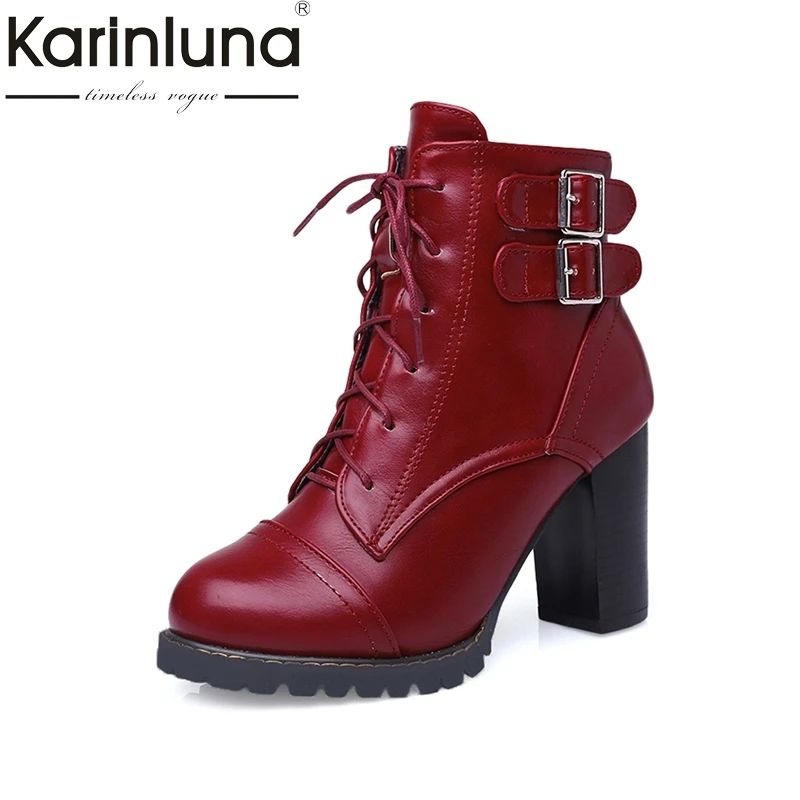Goedkoop Plus Size 33 47 Vrouwen Ridder Laarzen Gesp Bandjes Lace Up Chunky Hakken Vrouwelijke Mid kalf Winter Laarzen hot Koop Neutrale Bont Schoenen