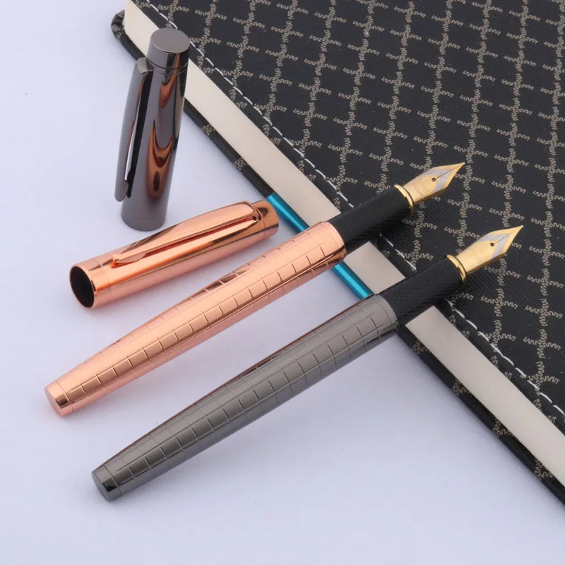 

new GUN Grey Lacquered Twist Medium Medium Nib Fountain Pen
