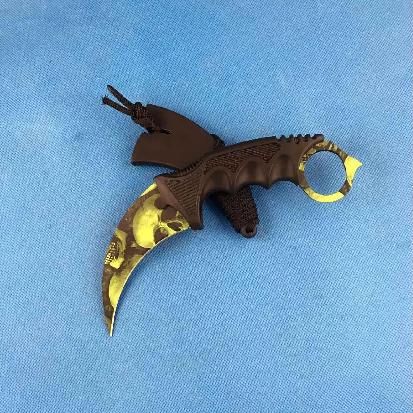 

2017 new CS GO Counter Strike Karambit Knives handmade Fighting butterfly knives tactical survival camping tool 20 colors
